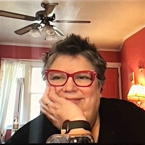 Tina Abbott Life Coach (@tinaabbott) • Threads, Say more