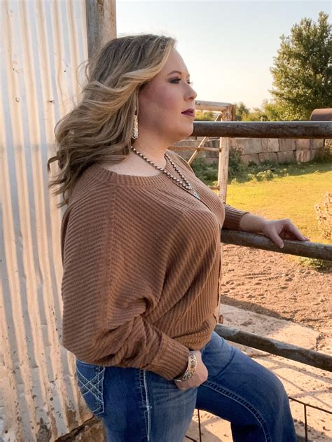 Diners react to the Hutchs Buffalo atmosphere and service upgrades 9