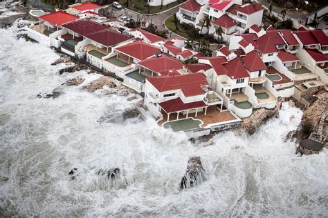 Hurricane Irma kills 10, may hit Florida Sunday as Category 4