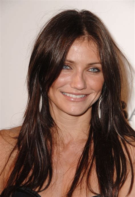 At 50, Cameron Diaz Is Hollywood’s Refreshingly Honest Beauty Muse | Vogue