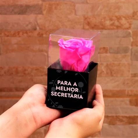 Flores, Cestas e Presentes - Dia da Secretária | Nova Flor