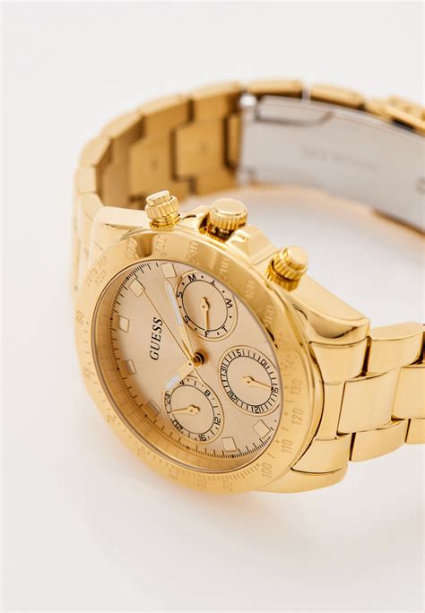 Часы женские Guess (Гесс) GW0314L2 купить за 17590 руб.