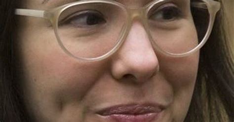 Jody Arias trial details are being revisited in a new podcast 27