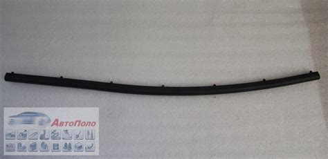 Уплотнитель капота центральный VW Polo Liftback VAG 5NA823707