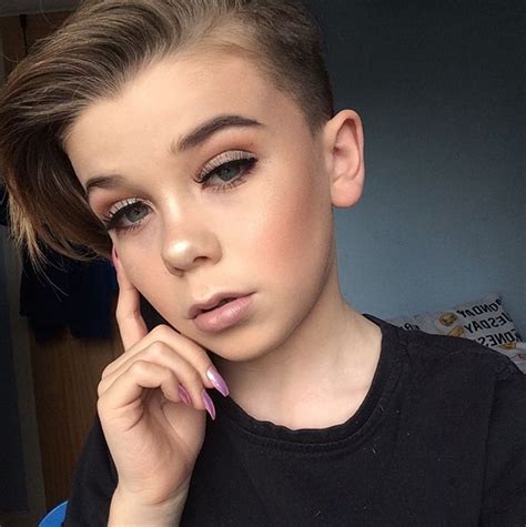 Skylar Breaking gender stereotypes | Create WebQuest