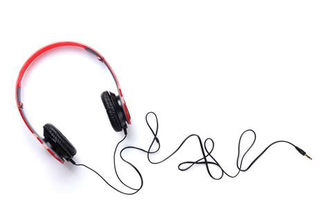 Audiobook Listening For Beginners: 9 Tips For Getting Into Audiobooks
