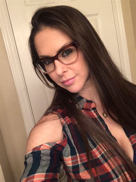 TW Pornstars - Rachel AKA XxxRachelRoxxx. Twitter. Bout to film the