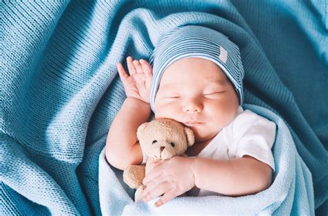 baby boy names  start  p baby chick