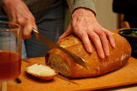 Choosing the Right Cutting Board