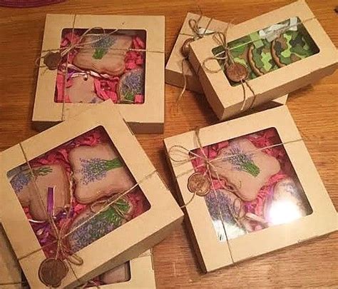 имбирные пряники | Gift wrapping, Gifts, Album