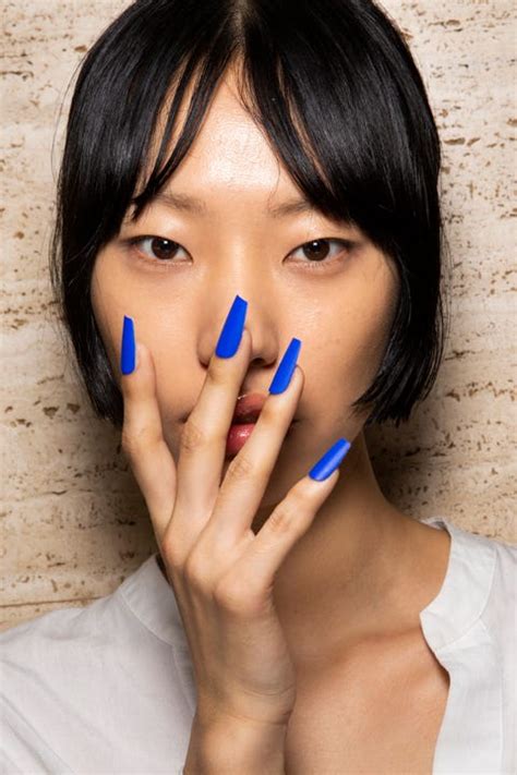 Autumn Nail Trends For 2020 - Best AW20 Runway Trends For Nails