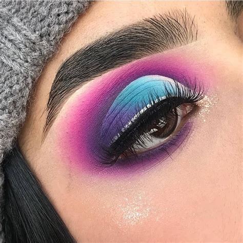Pretty Eye Makeup | Legacy.teapigs.co.uk