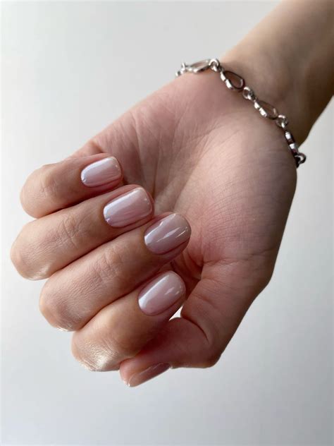 Втирка на ногтях втирка жемчужная | Cute gel nails, Stylish nails, Nail ...