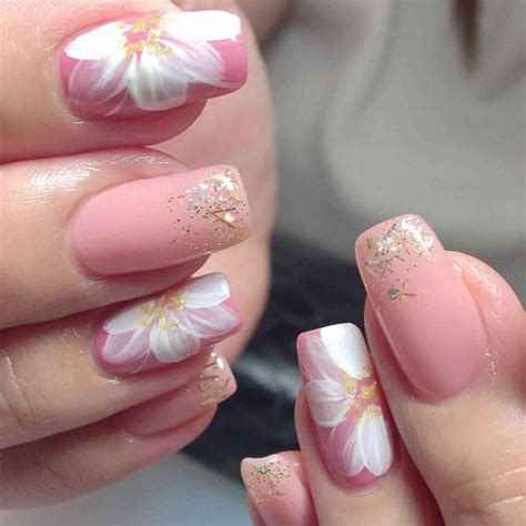 Diseño de uñas semipermanentes | Uñas Acrilicas