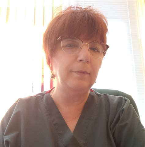 Дентална практика д-р Ренета Перфанова Dental Office Dr. Perfanova