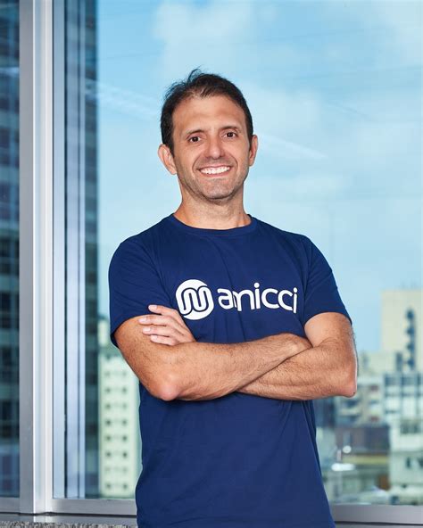 O crescimento das marcas próprias na indústria brasileira - Varejo S.A