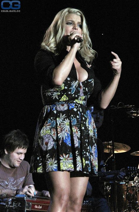 Jessica Simpson nude, pictures, photos, Playboy, naked, topless, fappening