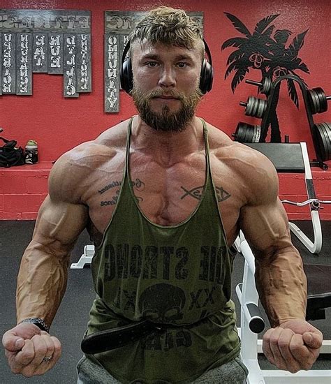 makemuscle  tumblr super jacked  ripped