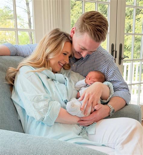 Fox News hosts Hillary Vaughn and Peter Doocy release first photo of