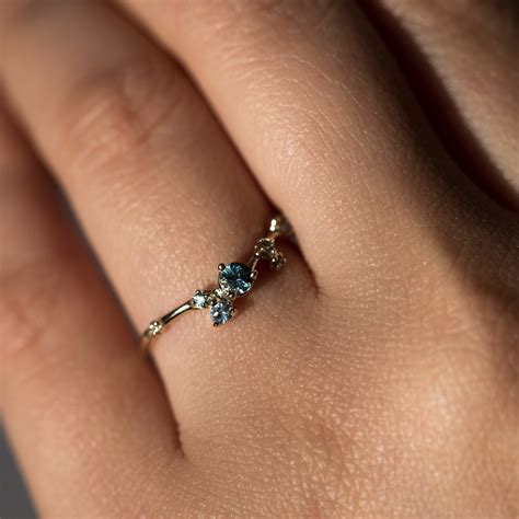 Organic Triangle Sapphire Ring in 14K Gold | Catbird