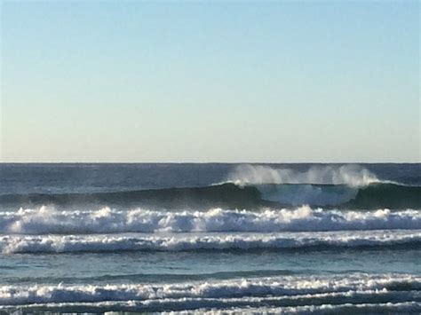 Booti Booti National Park Surf Photo by | 10:32 pm 9 May 2015