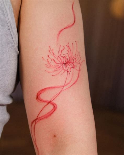 22 Red Spider Lily Tattoos That Are Simply Remarkable