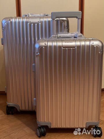 Чемодан на колесах Rimowa купить в Москве | Личные вещи | Авито