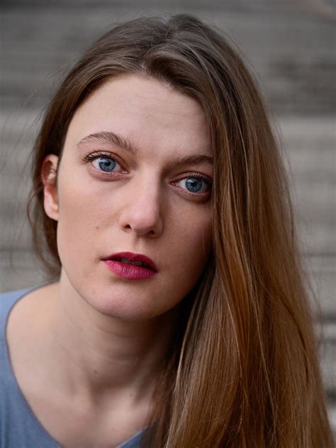 Anne Wolf | Schauspielerin