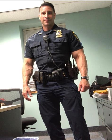 Pin by Belt Thick on Body perfect | Men in uniform, Hot cops, Men's ...