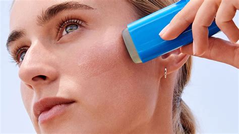 The 12 best sunscreen sticks of 2023 for your face and body | CNN ...