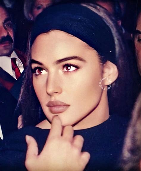Monica Bellucci | Monica bellucci, Beauty icons, Monica