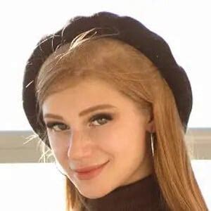 Katerina Soria - Age, Family, Bio | Famous Birthdays