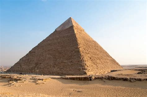 How many pyramids are in Egypt