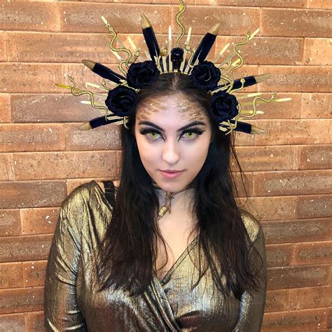 Snapklik.com : Black Rose Medusa Headpiece Crown Skull Snake Headband