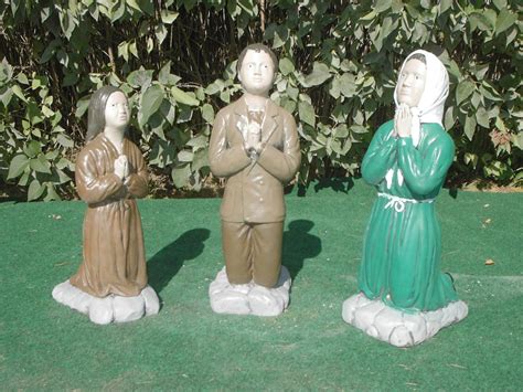 fatima children francisco statue canada