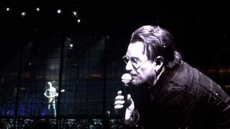U2 volta ao palco em show com realidade virtual e setlist ousado - VAGALUME