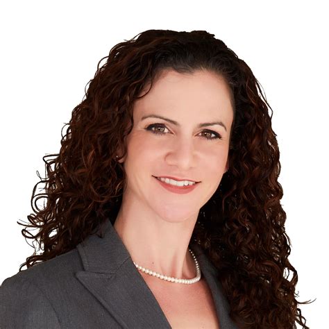 Lilli Schipper at... - Lilli Schipper at LoKation Real Estate