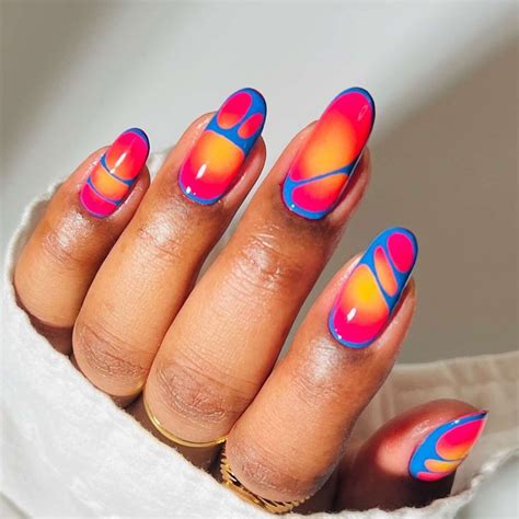 august nail ideas 7
