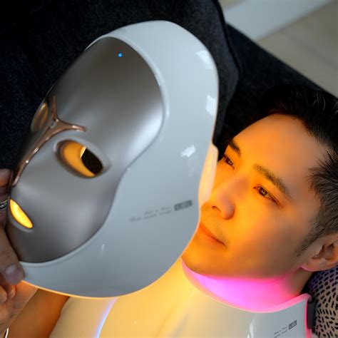 Artemis LED Mask & Neck System - ARTEMIS