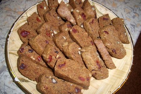 Цельнозерновые бискотти - пошаговый рецепт с фото