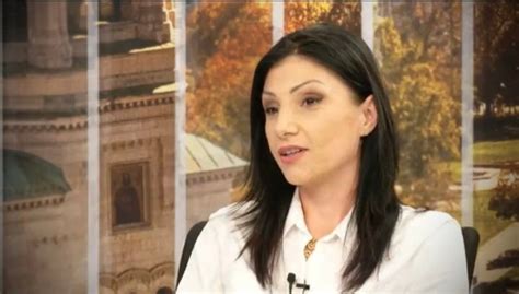 Тормозената полицайка от Пазарджик се показа: Развих тумор на мозъка ...