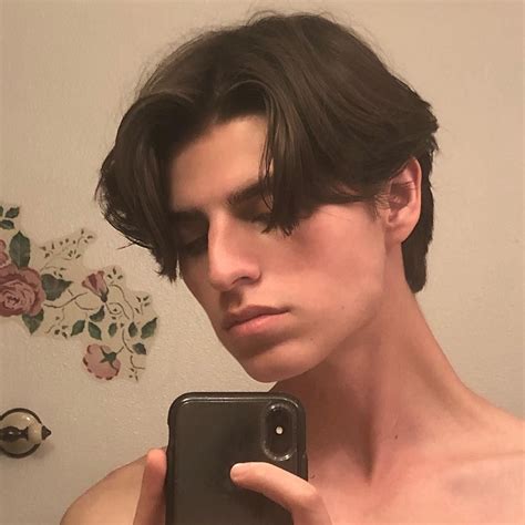 Eboy Haircut / 30 Best Curtains Hairstyles For Men 2021 Guide : # ...