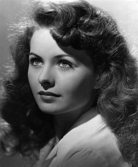 Dazzling Divas: Jeanne Crain