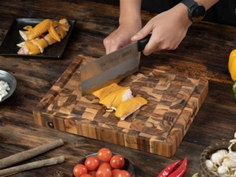 Thớt chặt gỗ Teak đầu cây Kaiyo hình chữ nhật DC04 (35x25x3.8cm)