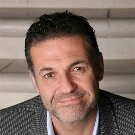 👤 Хоссейни Халед – Где книга | Khaled hosseini, And the mountains ...