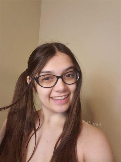 Pigtail selfie : r/pigtails