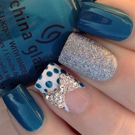 Diseño De Uñas Para Niñas Con Brillos Azules 【IDEAS E IMÁGENES】