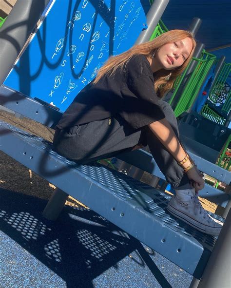 Nadia Turner 12/07/2020 • CelebMafia