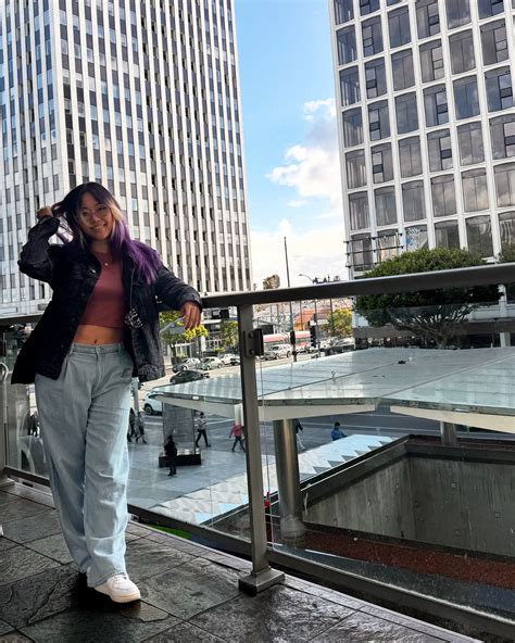 Stella Chung (@parallaxstella.official) • Instagram photos and videos