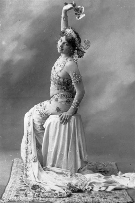 Мата Хари: история танцовщицы, куртизанки и шпионки (1905-1917)